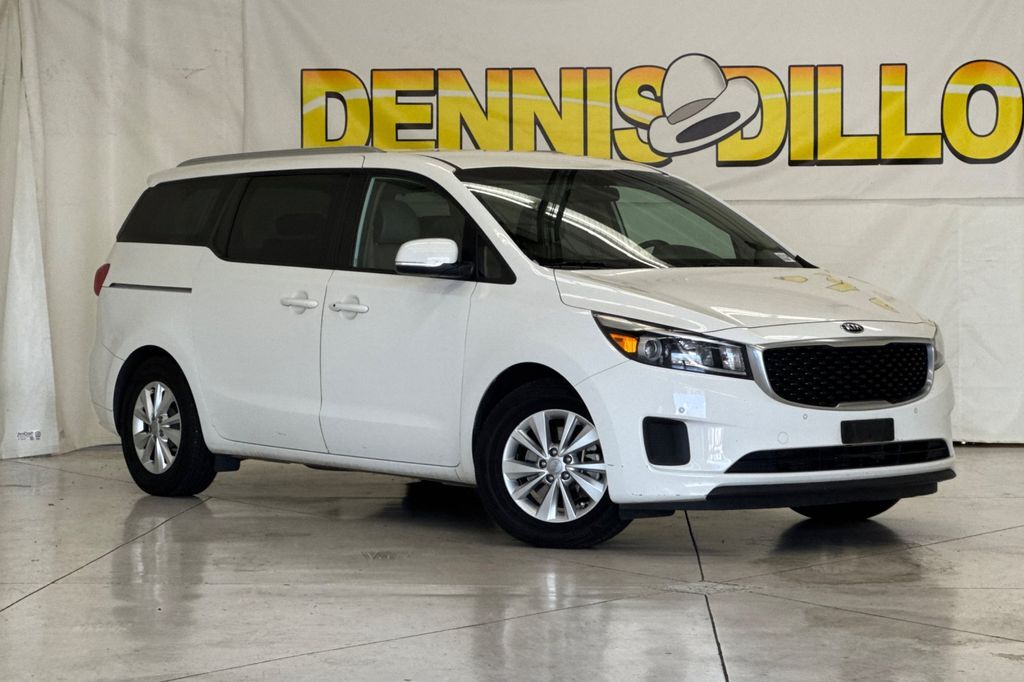 2017 KIA Sedona
