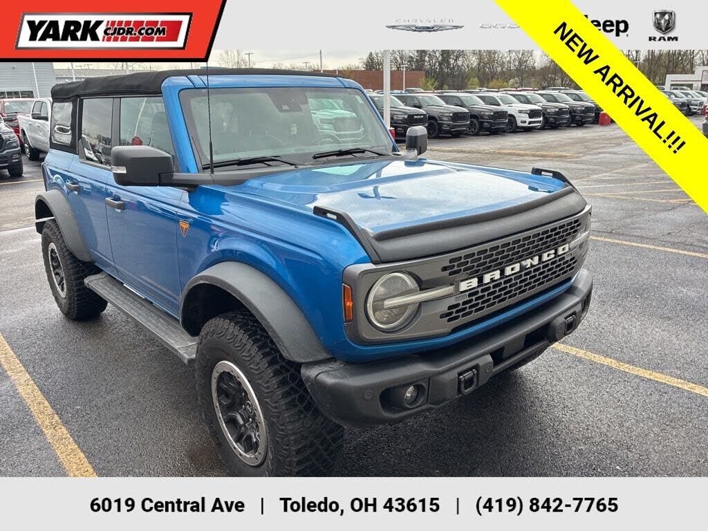 2022 FORD Bronco