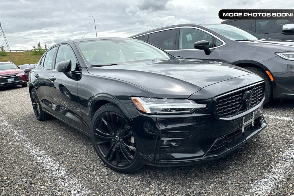 2024 VOLVO S60