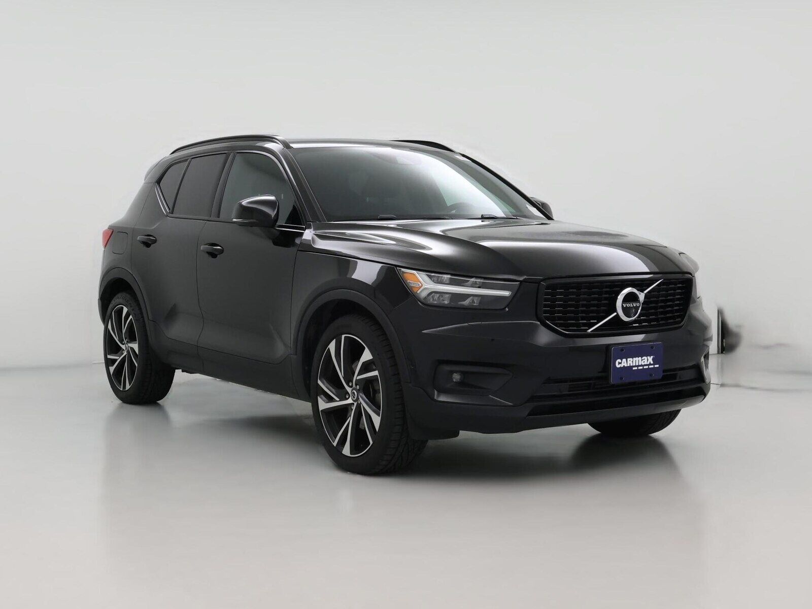 2021 VOLVO XC40