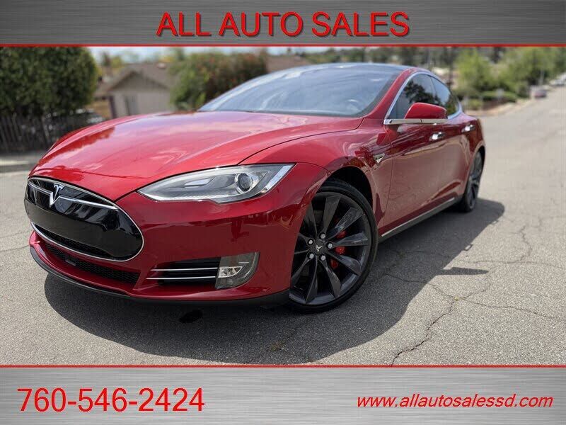 2015 TESLA Model S