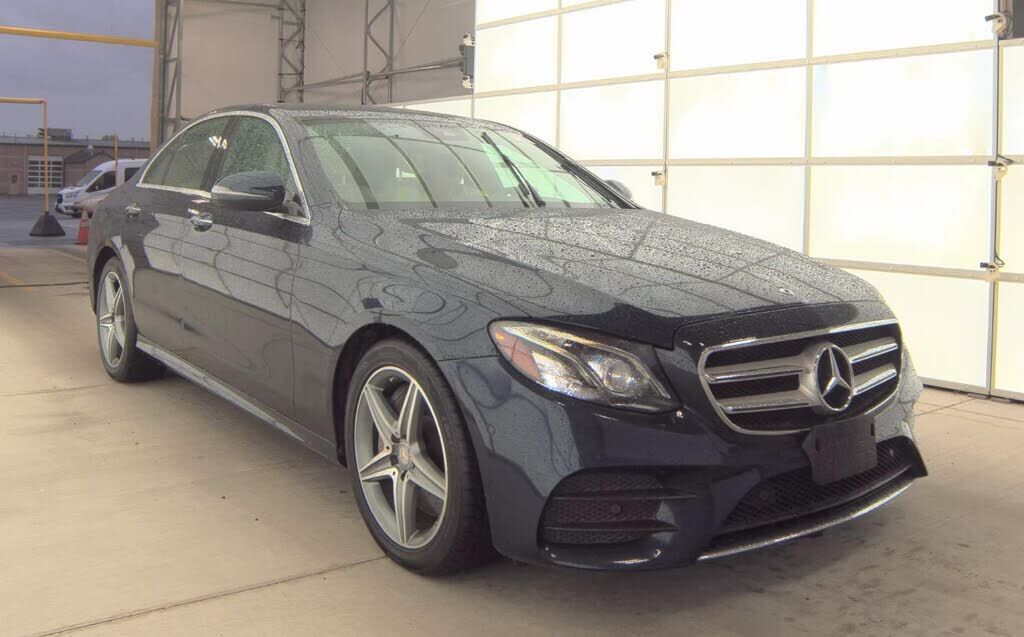 2017 MERCEDES-BENZ E-Class