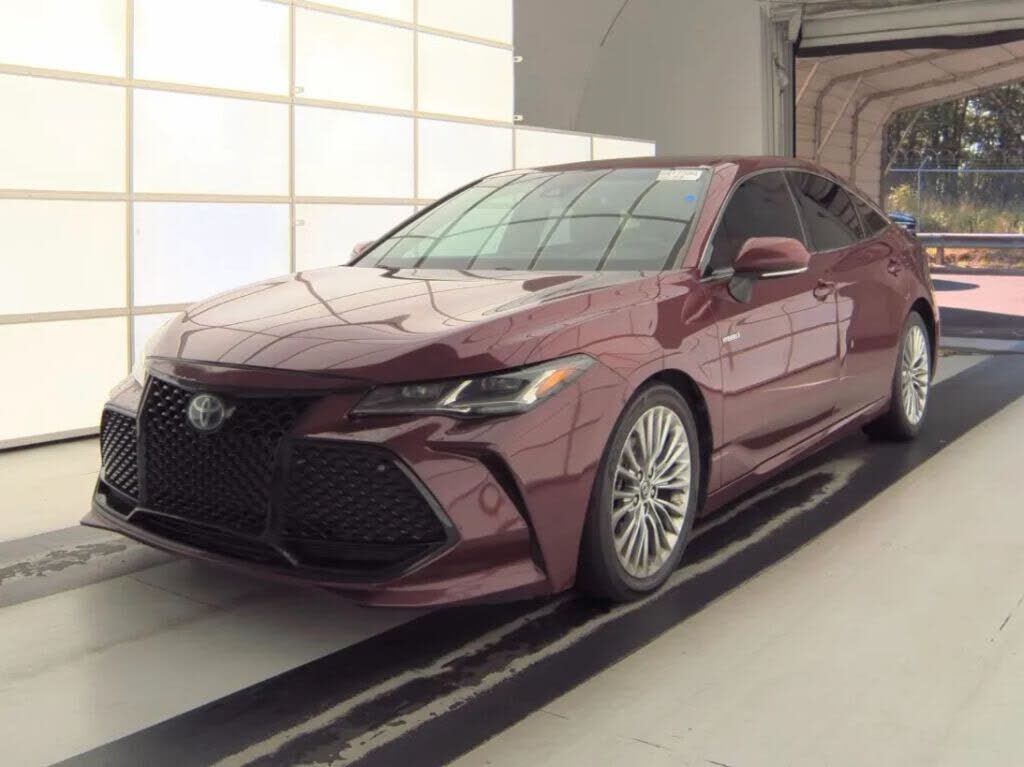 2019 TOYOTA Avalon