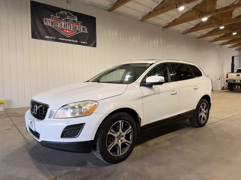 2012 VOLVO XC60