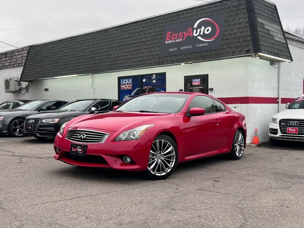 2013 INFINITI G37