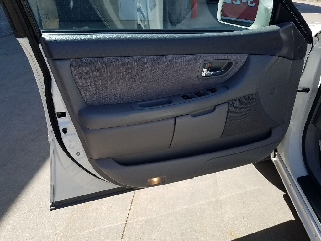 2000 TOYOTA Avalon