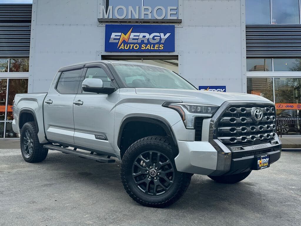 2023 TOYOTA Tundra