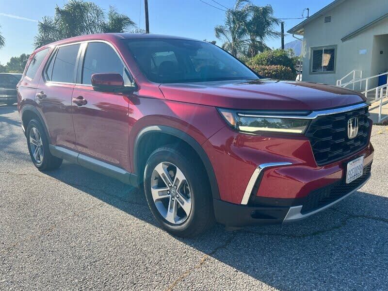 2023 HONDA Pilot