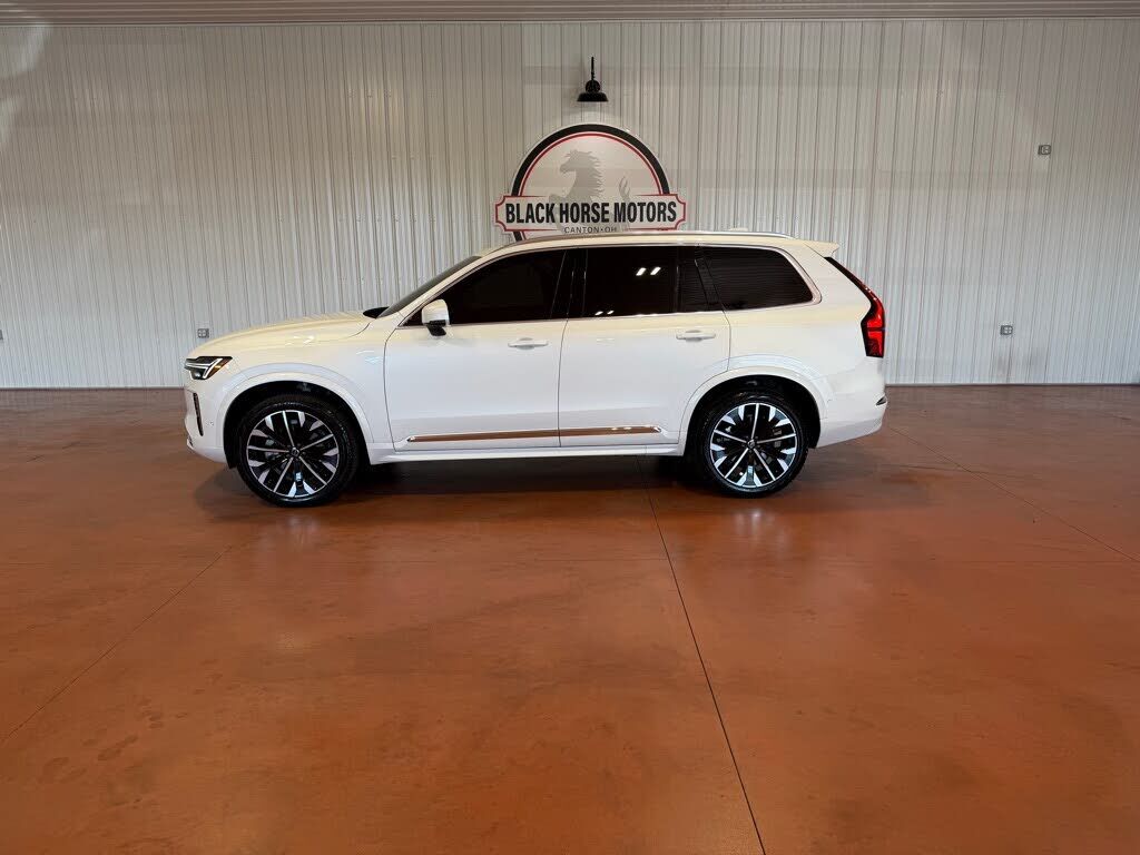 2026 VOLVO XC90