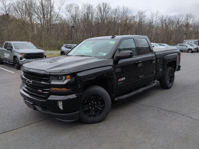 2017 CHEVROLET Silverado