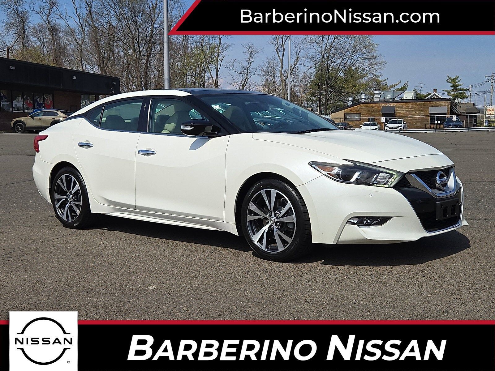 2017 NISSAN Maxima