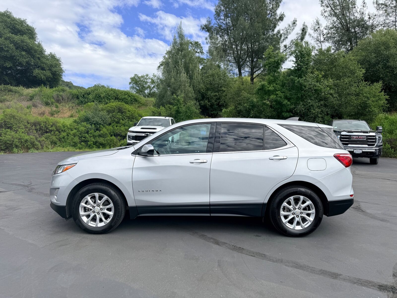 2020 CHEVROLET Equinox