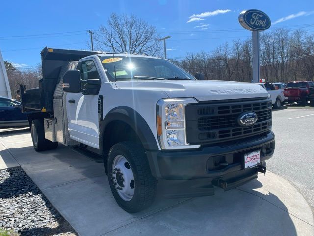 2023 FORD F-550