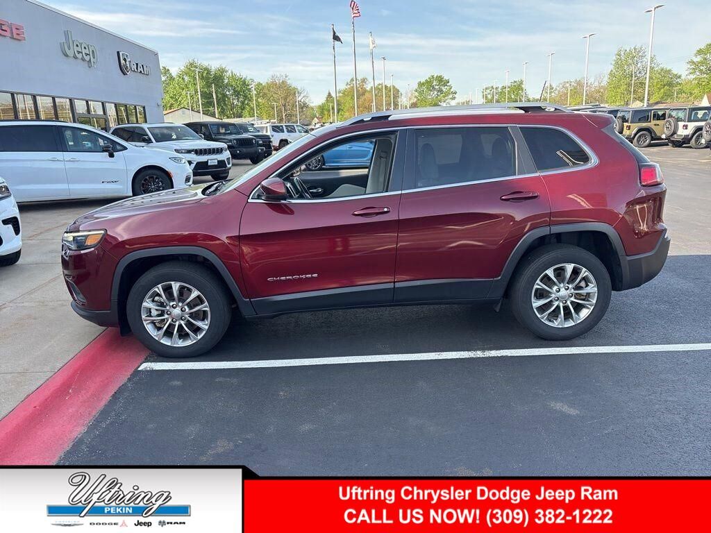 2021 JEEP Cherokee