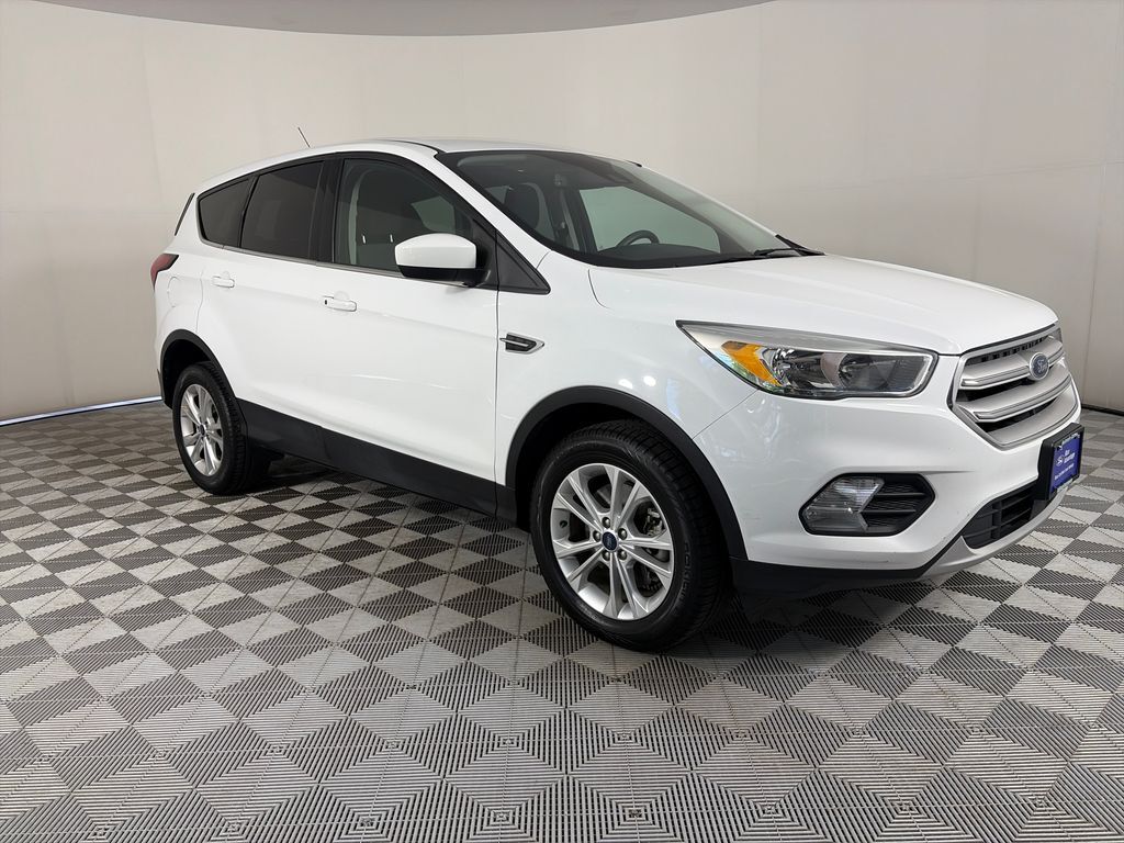 2019 FORD Escape