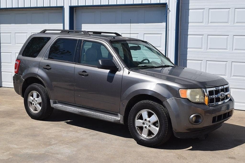 2009 FORD Escape