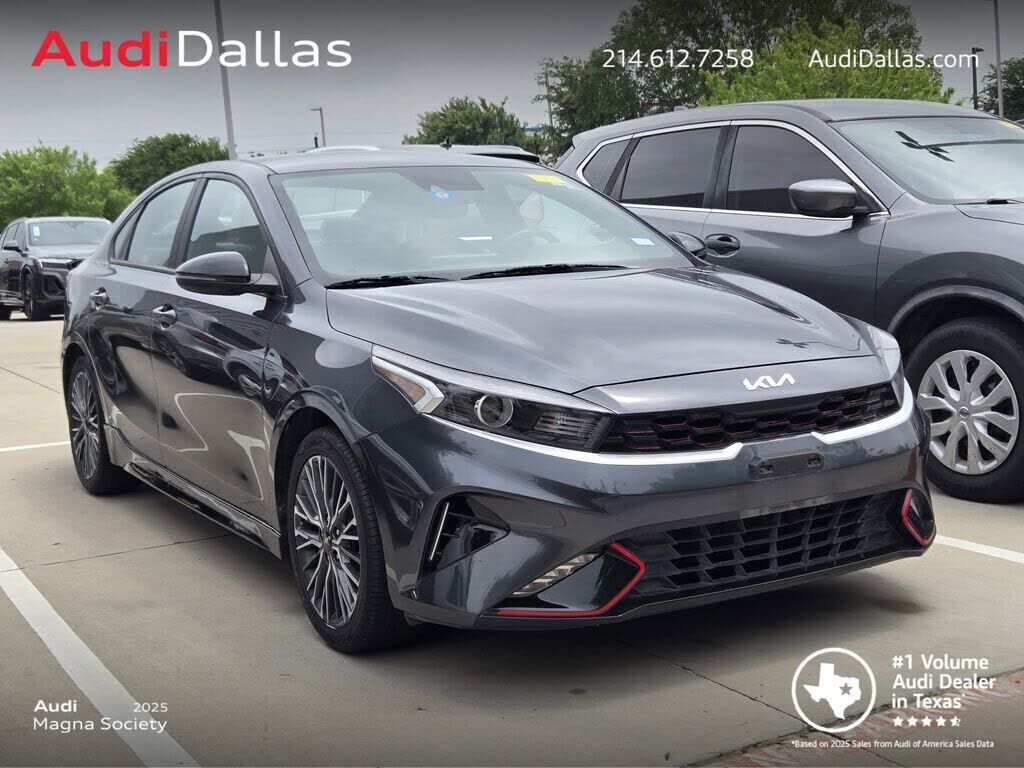 2023 KIA Forte