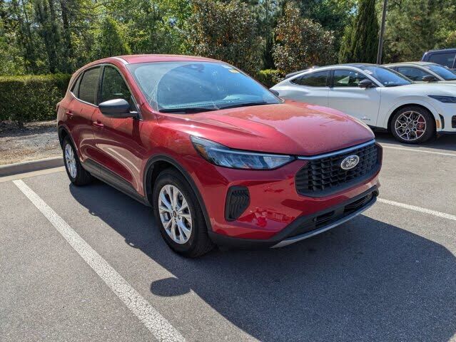 2023 FORD Escape