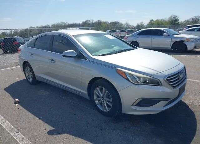 2016 HYUNDAI Sonata