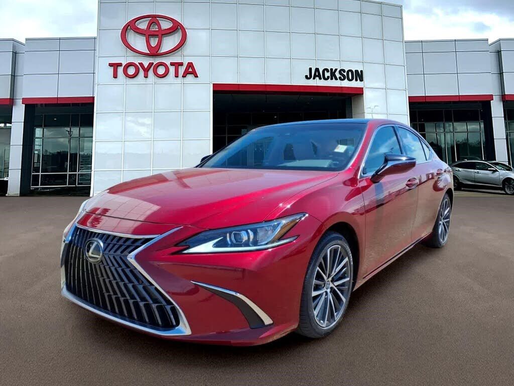 2023 LEXUS ES