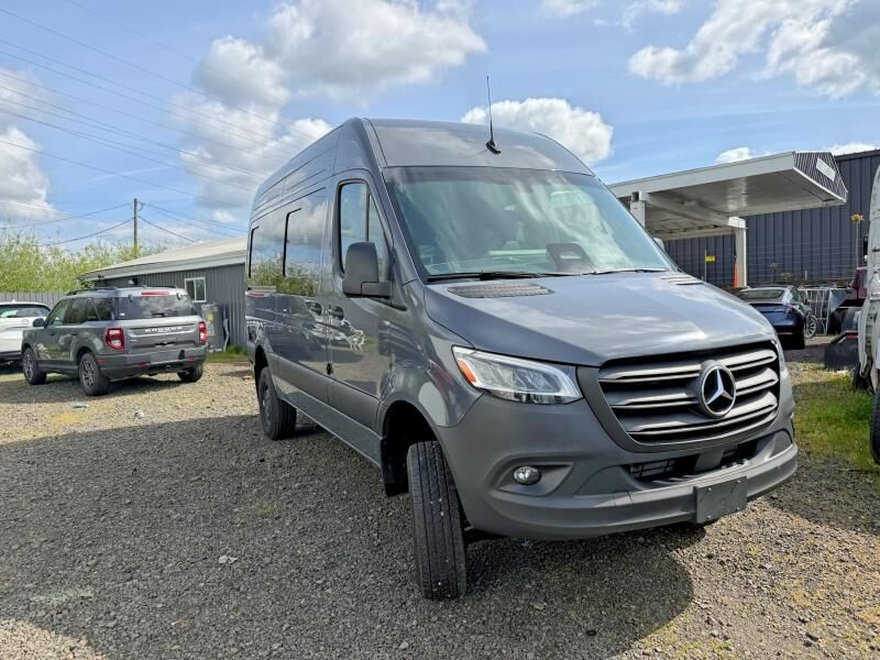 2025 MERCEDES-BENZ Sprinter