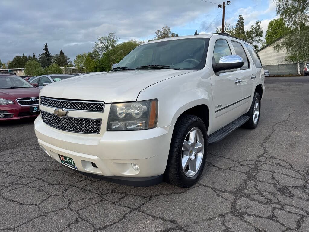 2010 CHEVROLET Tahoe