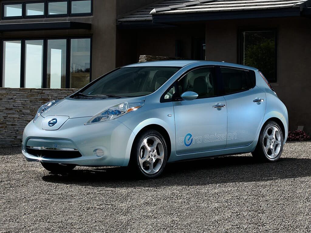 2015 NISSAN Leaf