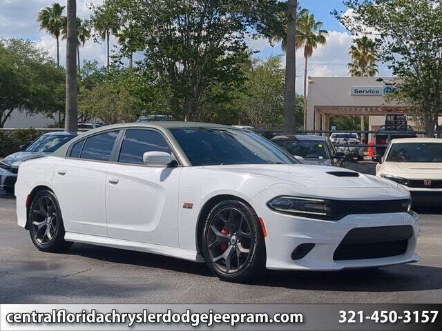 2017 DODGE Charger
