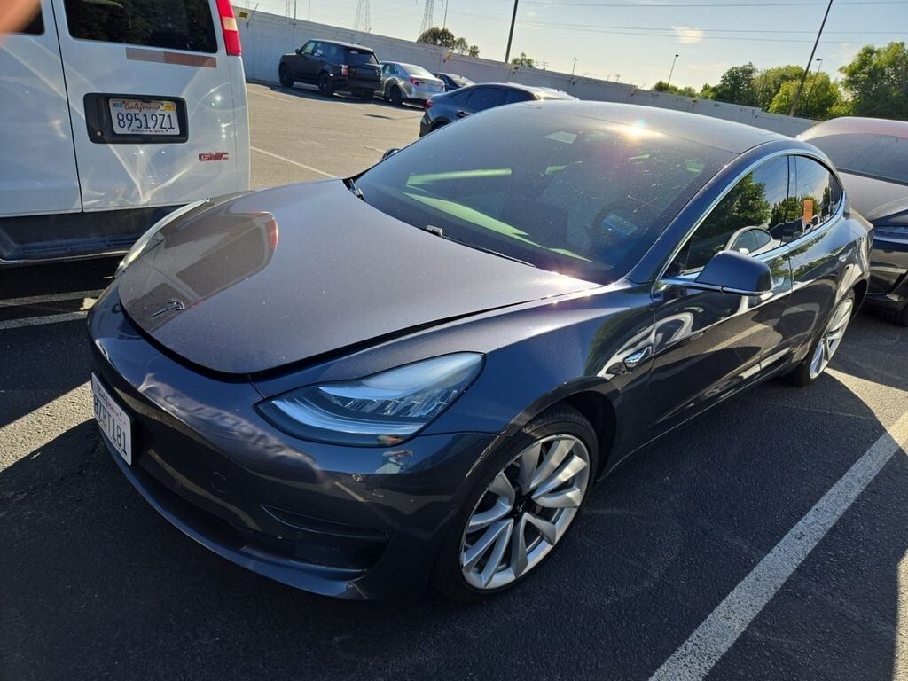 2019 TESLA Model 3
