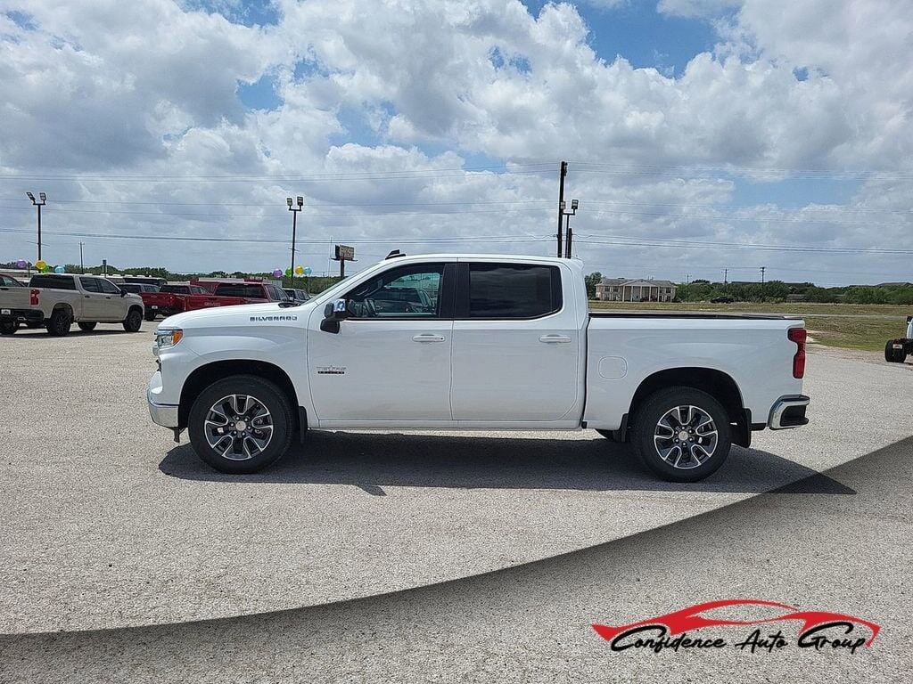 2026 CHEVROLET Silverado