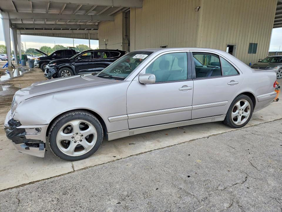 2002 MERCEDES-BENZ E-Class