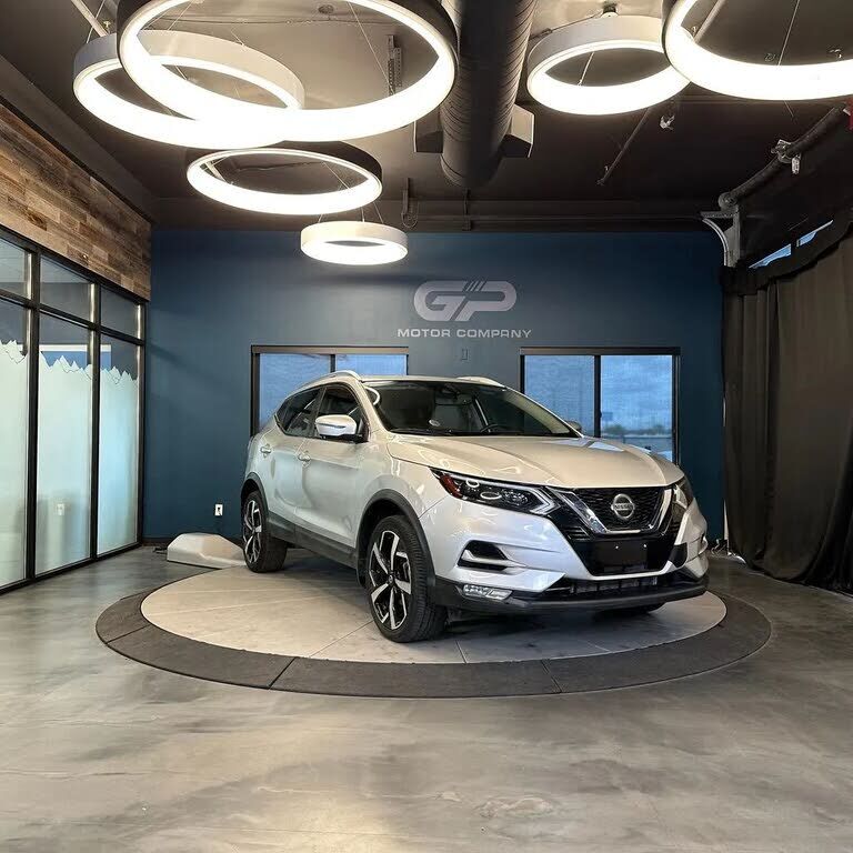 2020 NISSAN Rogue