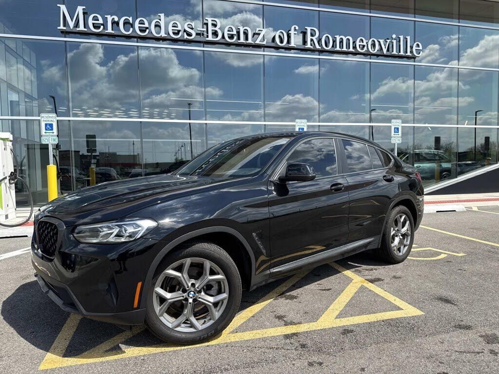 2022 BMW X4