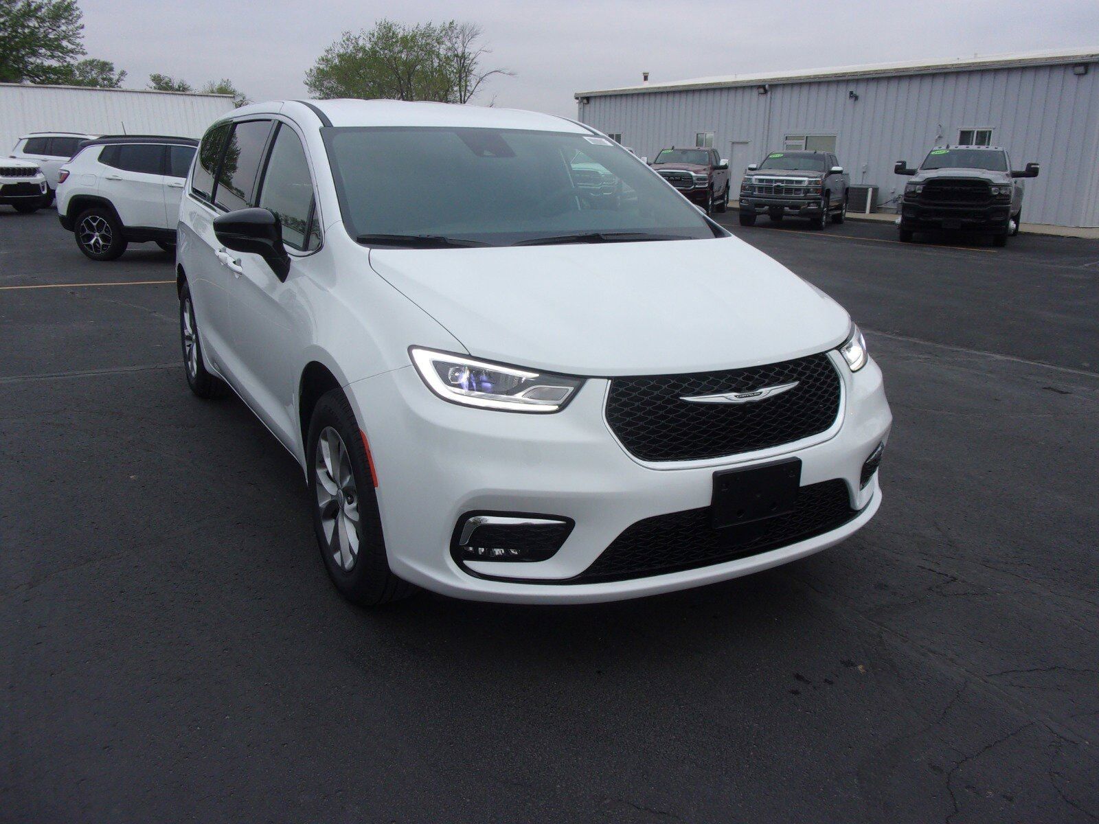 2026 CHRYSLER Pacifica