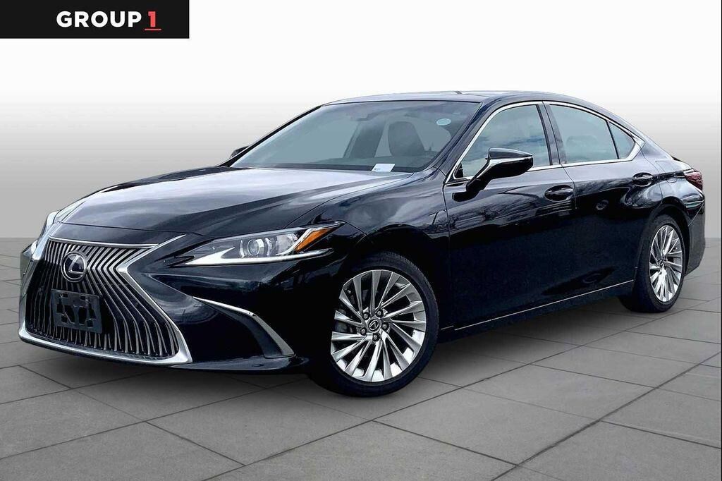2020 LEXUS ES