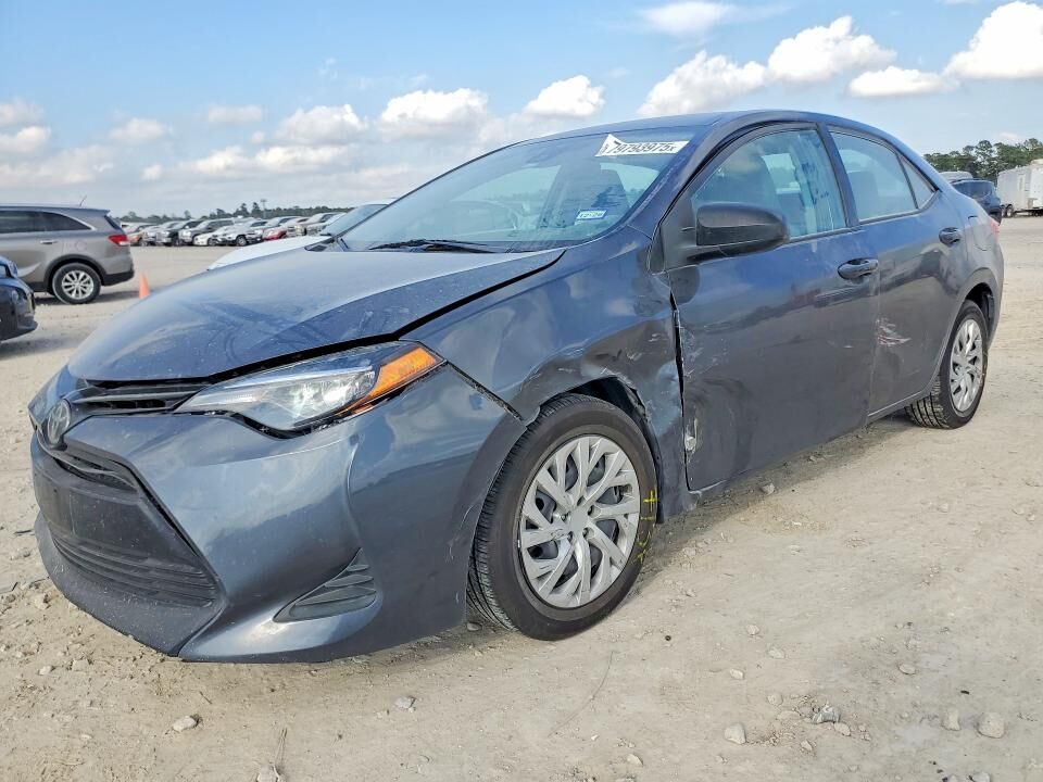 2019 TOYOTA Corolla