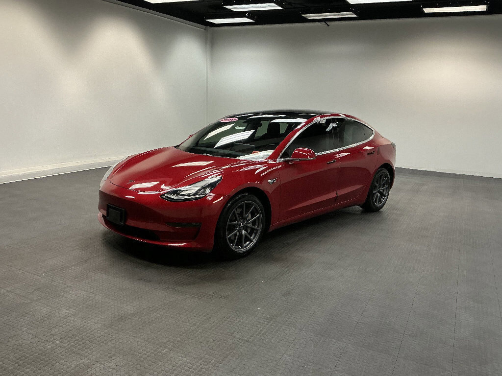 2020 TESLA Model 3