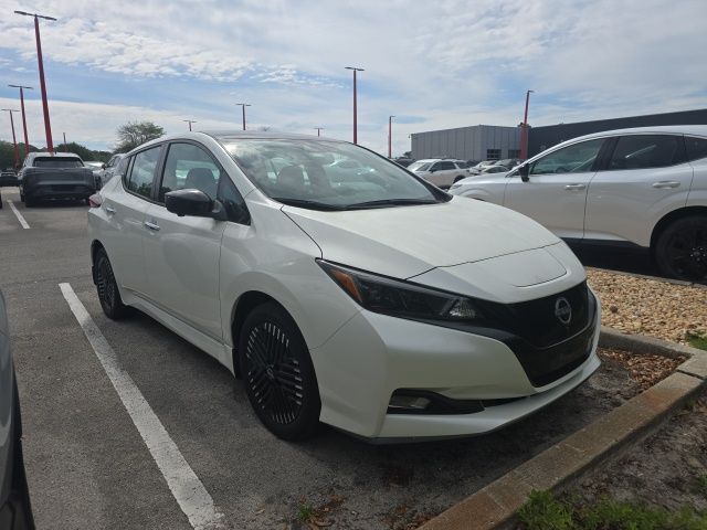 2023 NISSAN Leaf