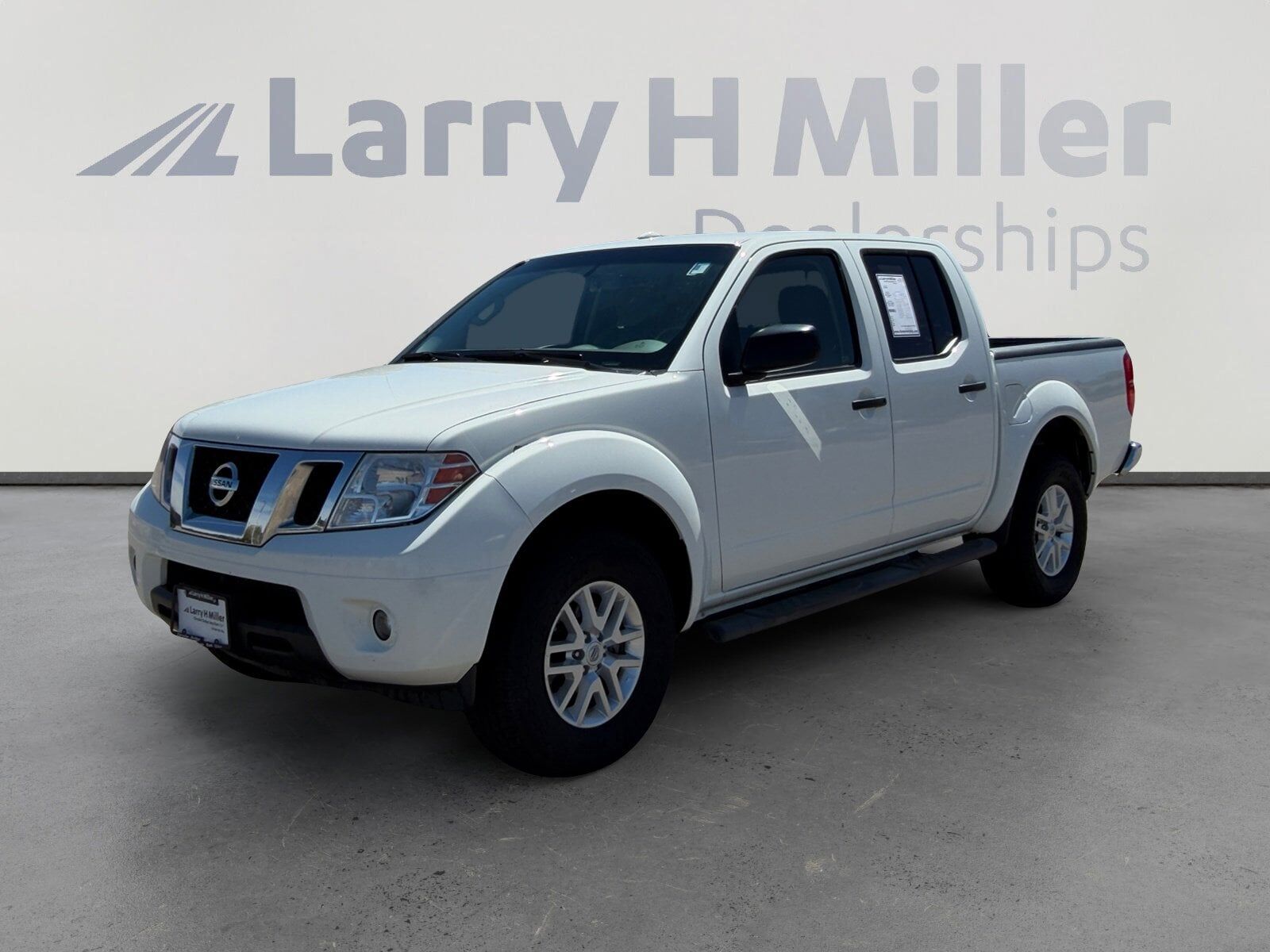 2017 NISSAN Frontier