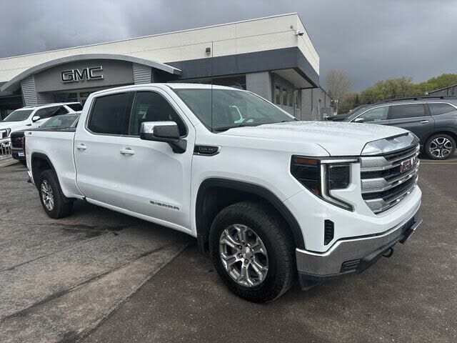 2023 GMC Sierra