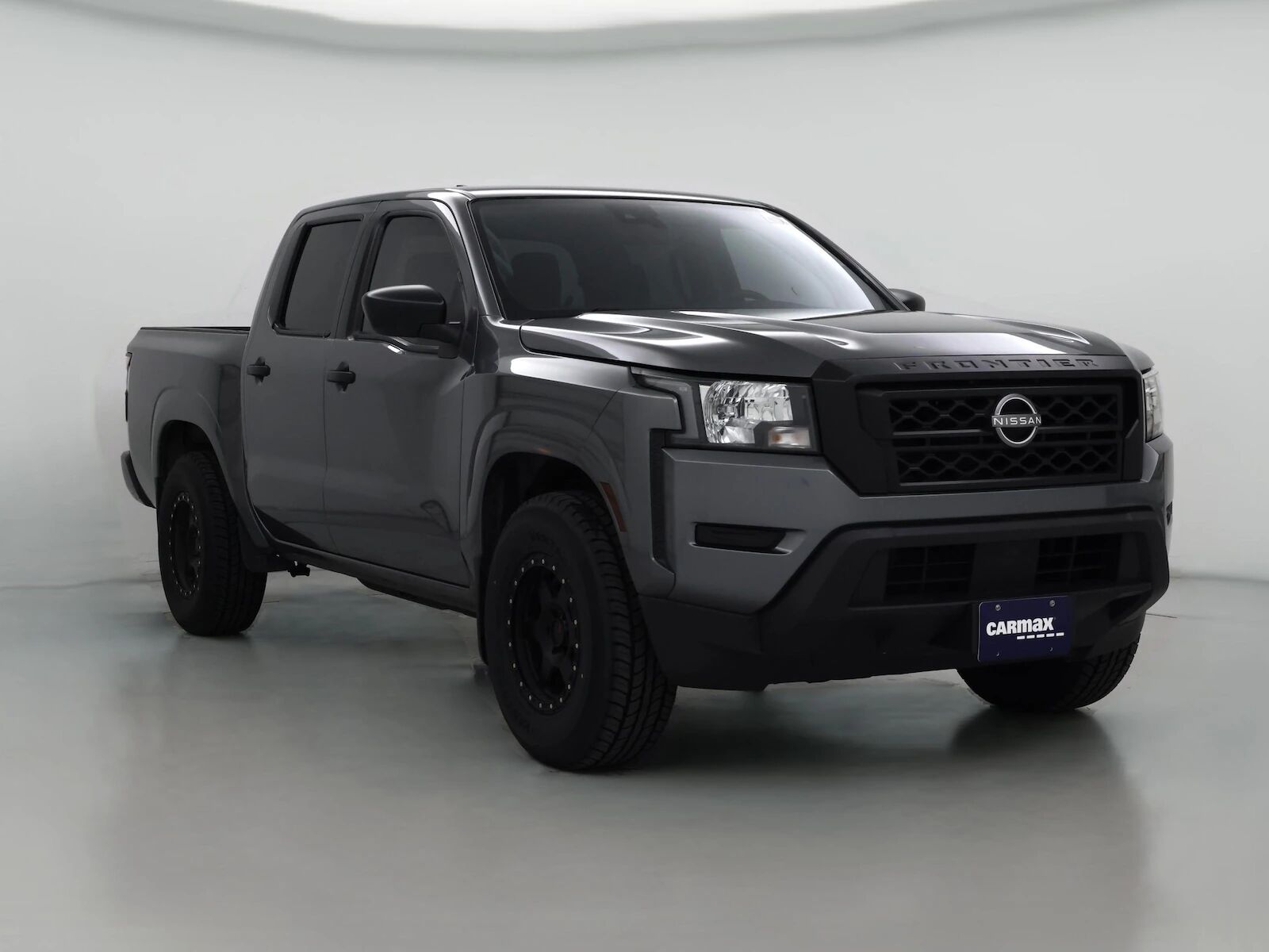 2022 NISSAN Frontier