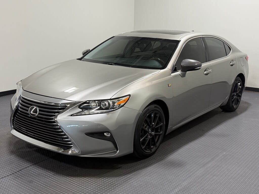2015 LEXUS ES