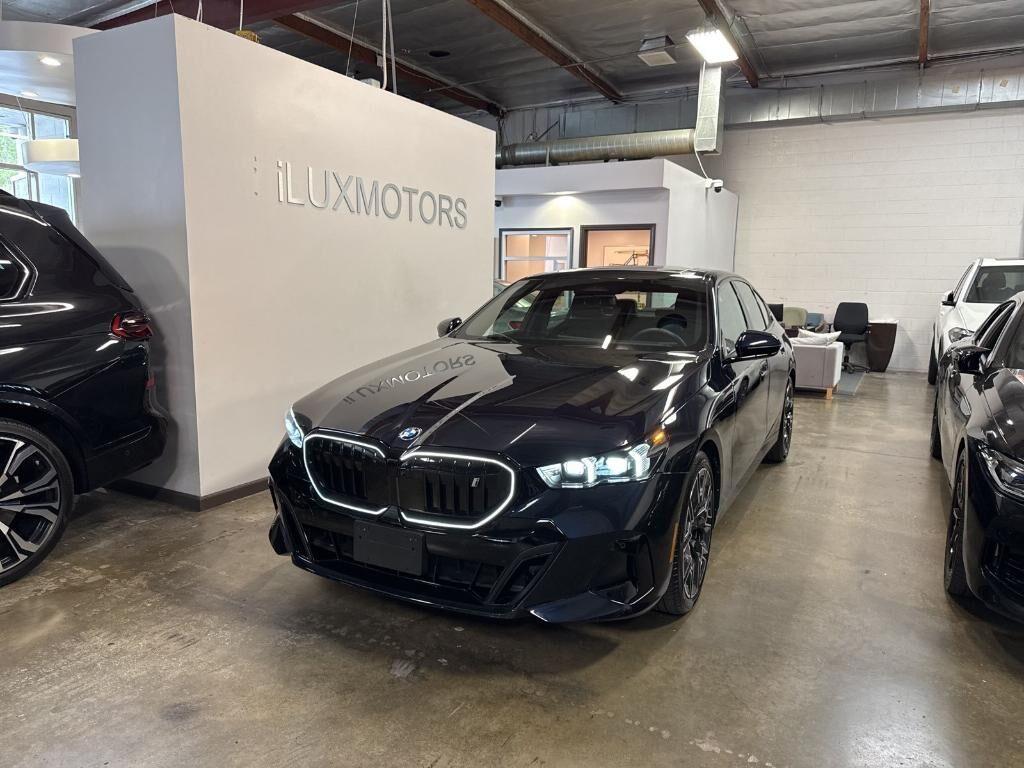 2025 BMW i5