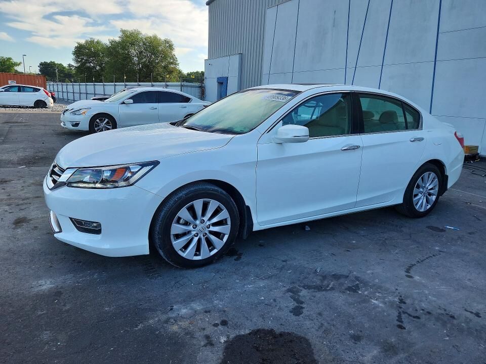 2013 HONDA Accord