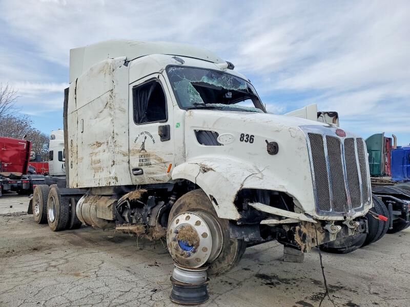 2018 PETERBILT 579