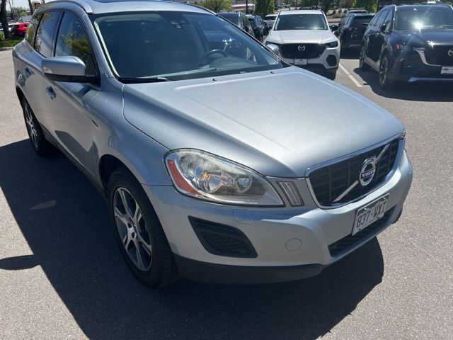 2011 VOLVO XC60