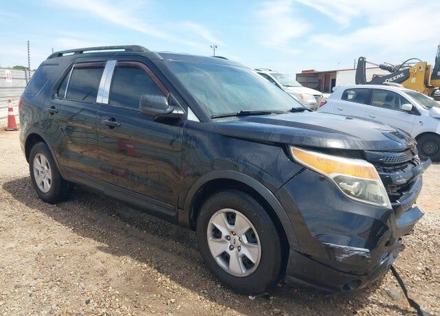 2014 FORD Explorer