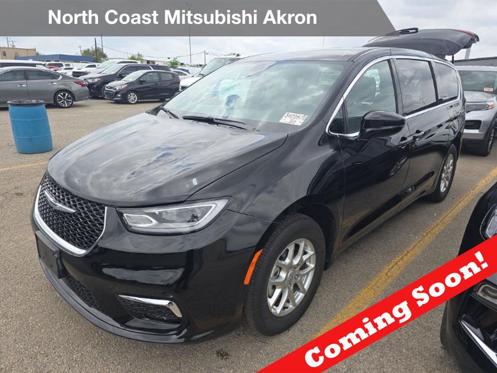 2025 CHRYSLER Pacifica