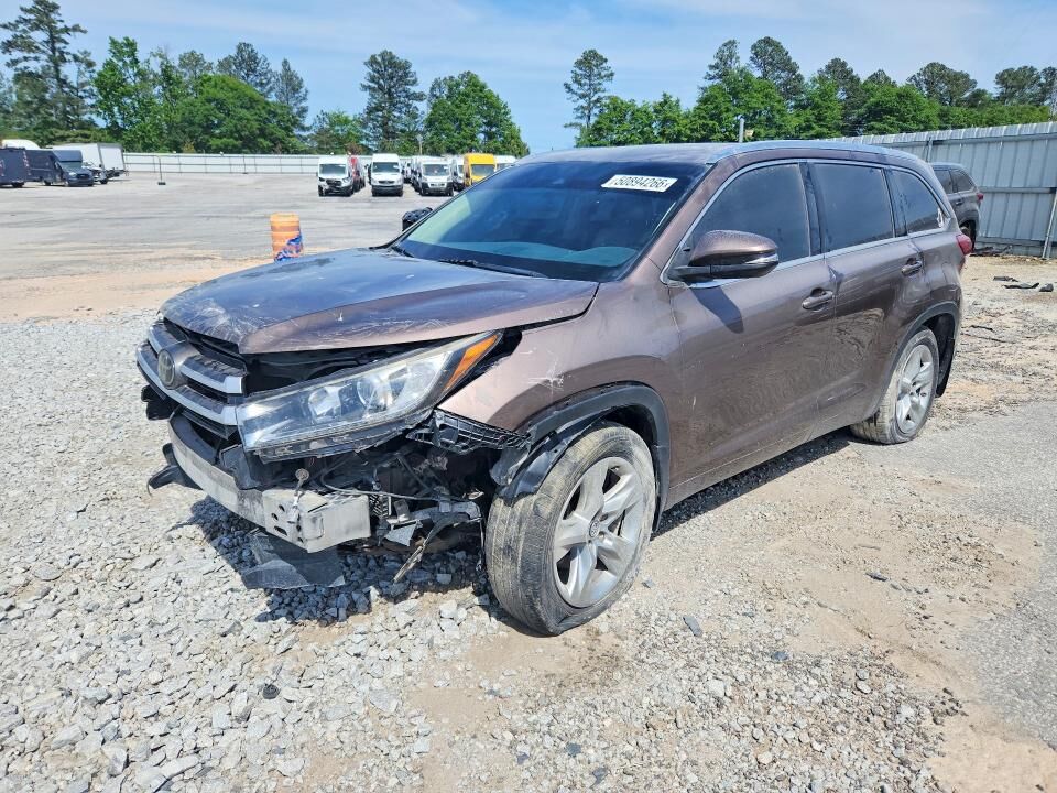 2017 TOYOTA Highlander