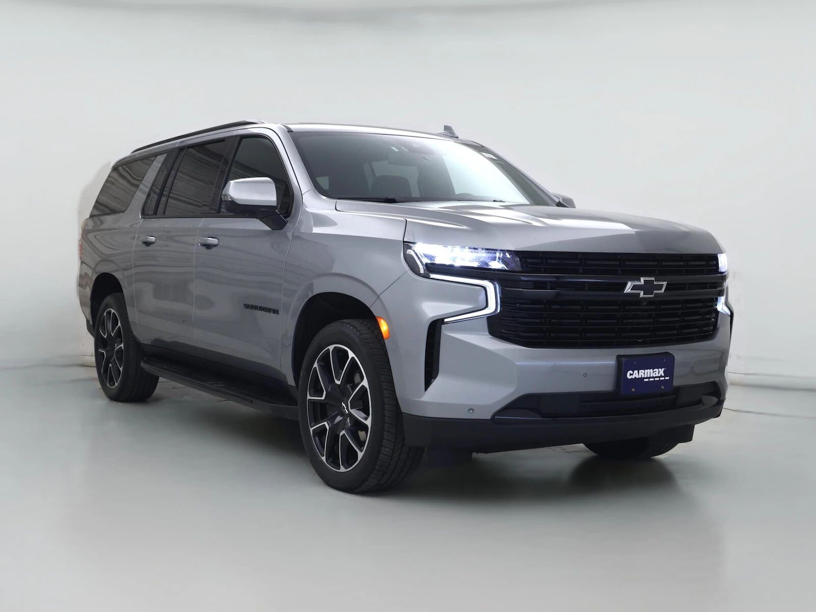 2024 CHEVROLET Suburban